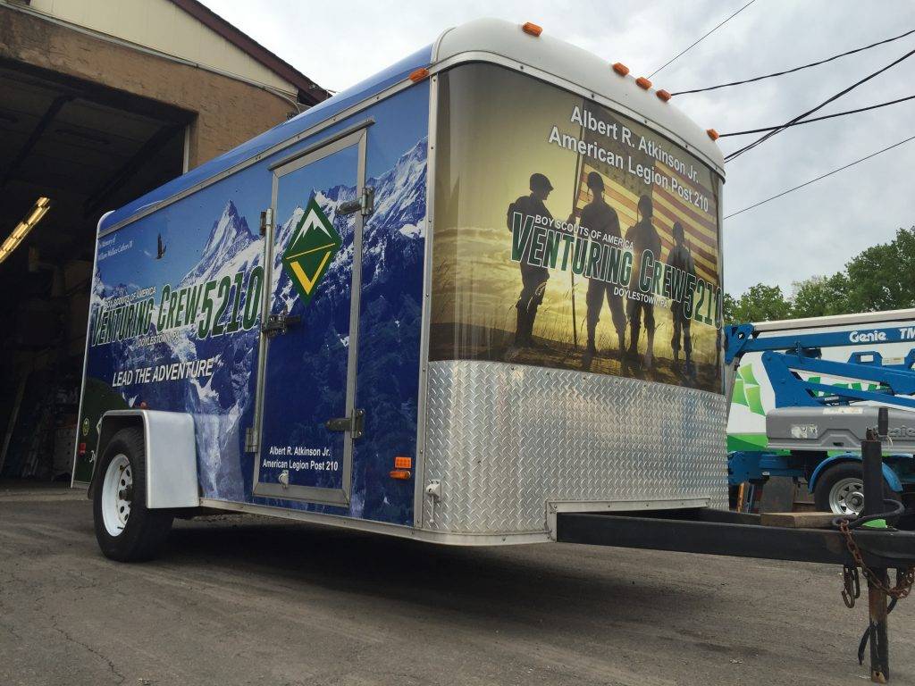 Custom trailer graphics