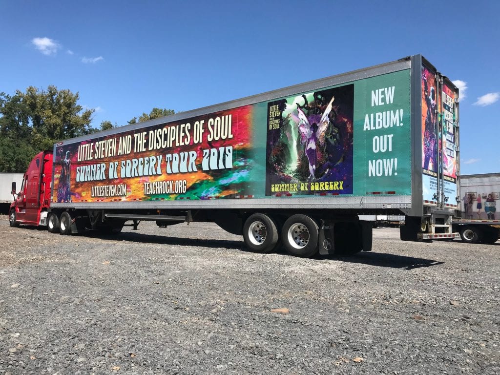 trailer vinyl wrap