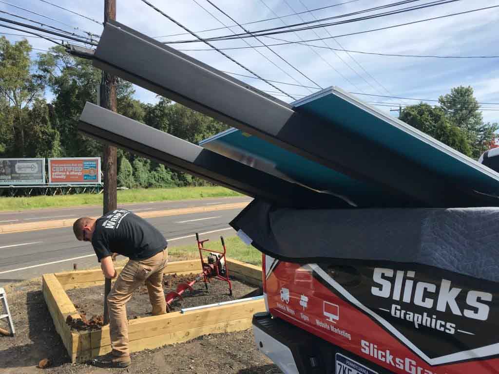 Installing Signs