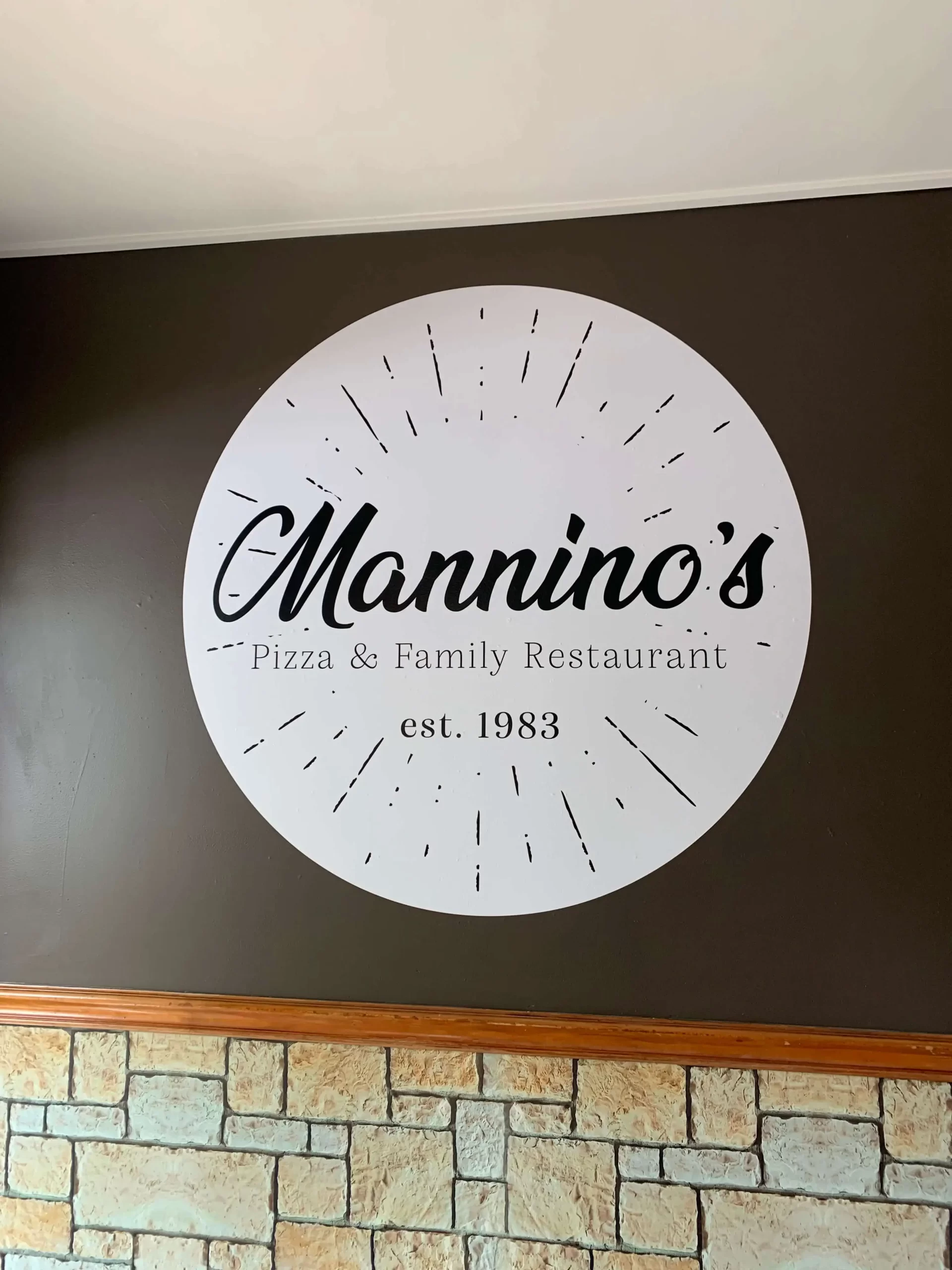 Envolturas de pared Y murales de vinilo | Slicks Graphics, Inc., image size:1920x2560